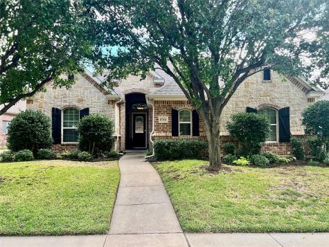 8316 Valley Oaks Drive North Richland Hills TX 76182