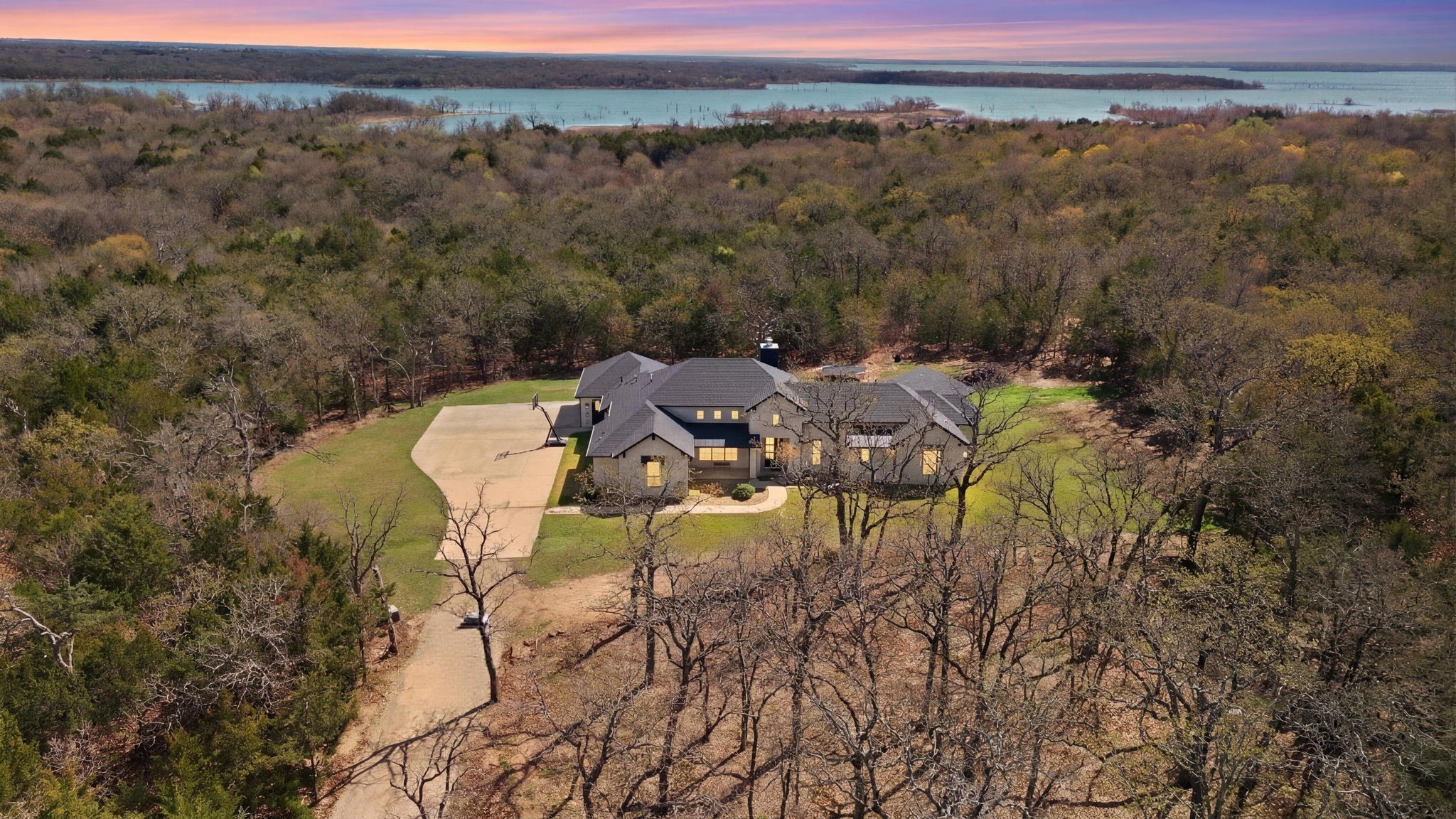 817 Bloomfield Road Valley View TX 76272
