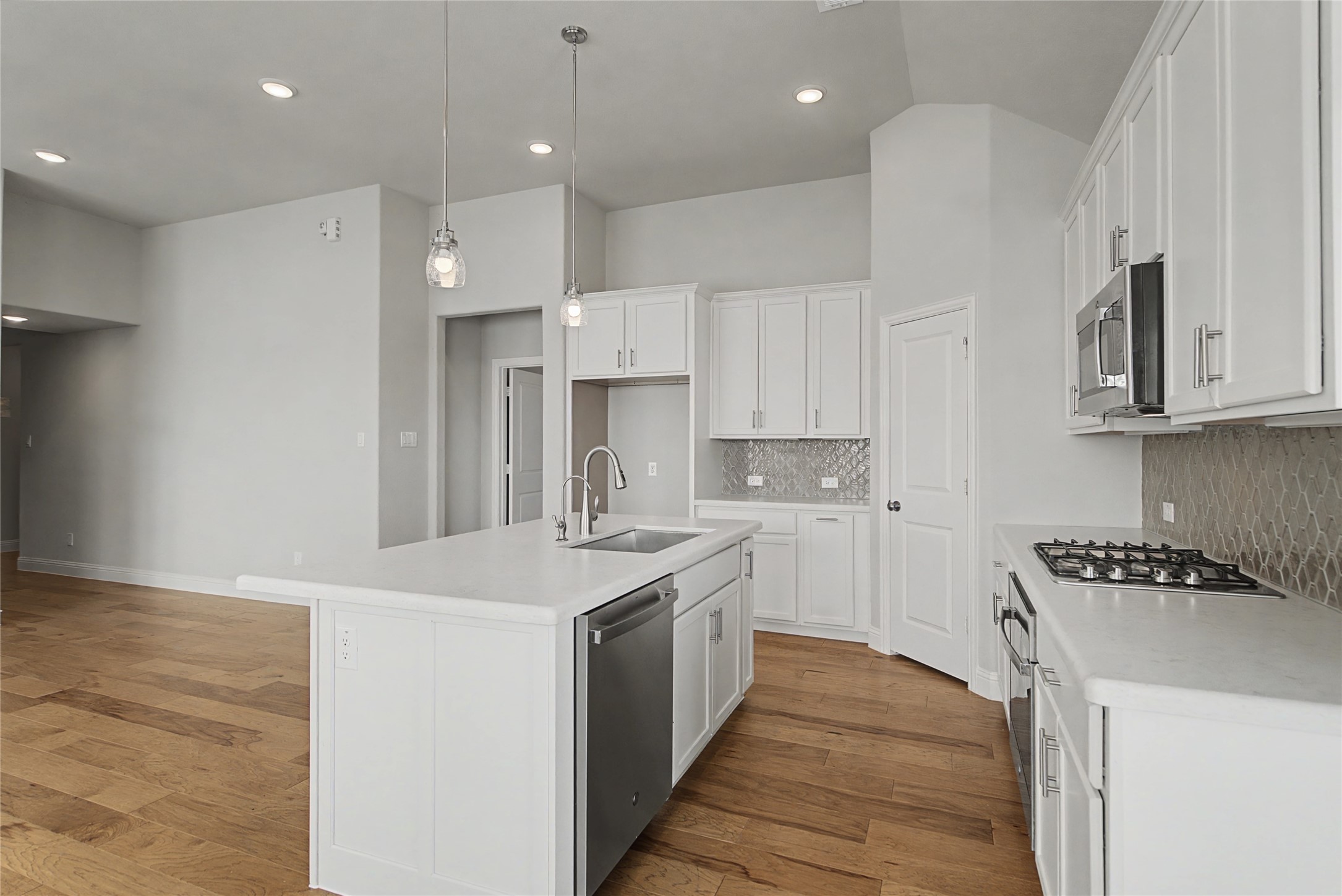 2614 Dakota Circle Corinth TX 76210