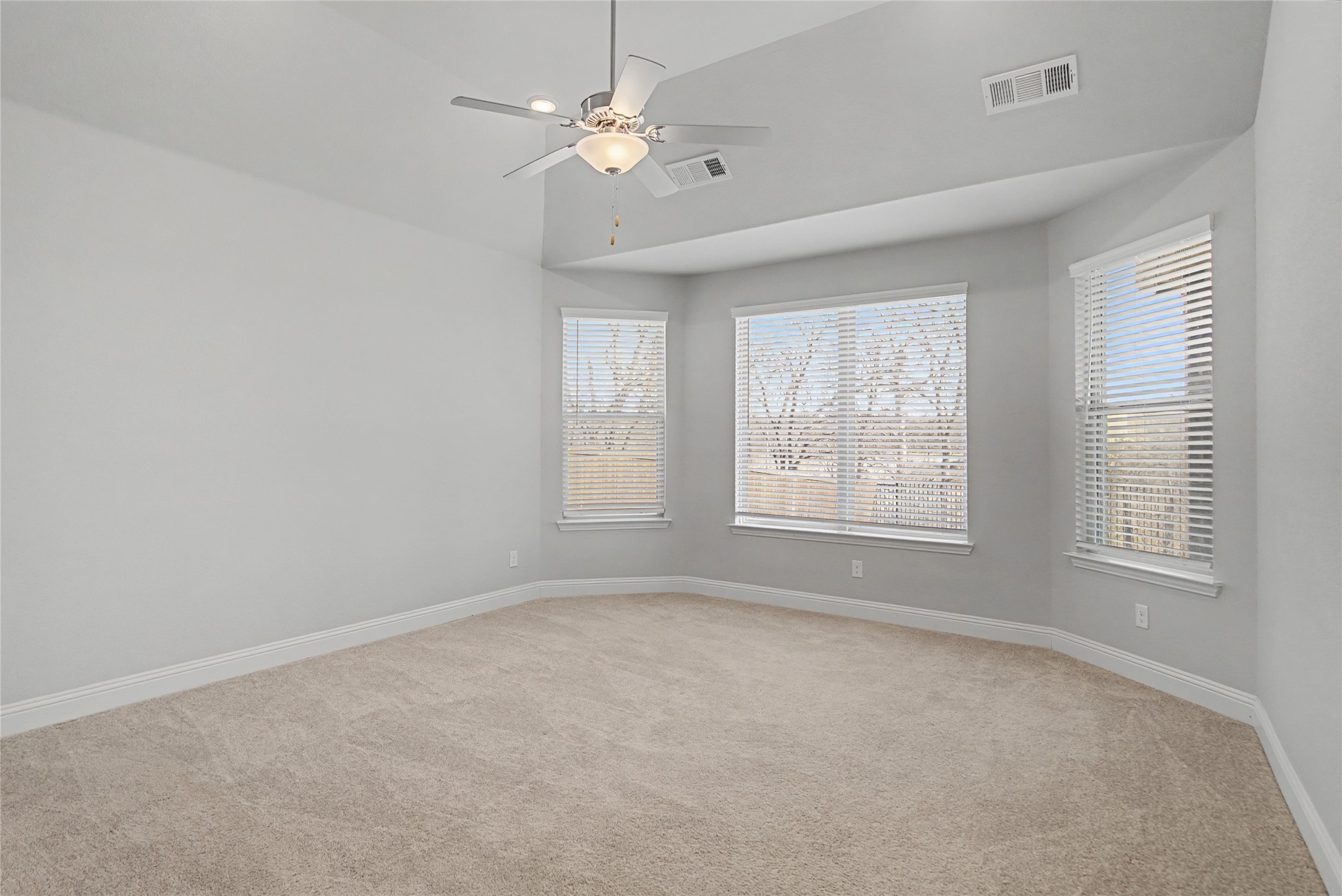 2614 Dakota Circle Corinth TX 76210