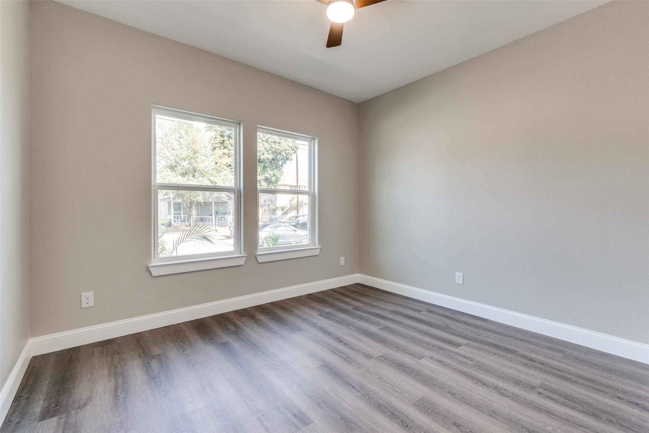 3402 Spring Avenue Dallas TX 75215