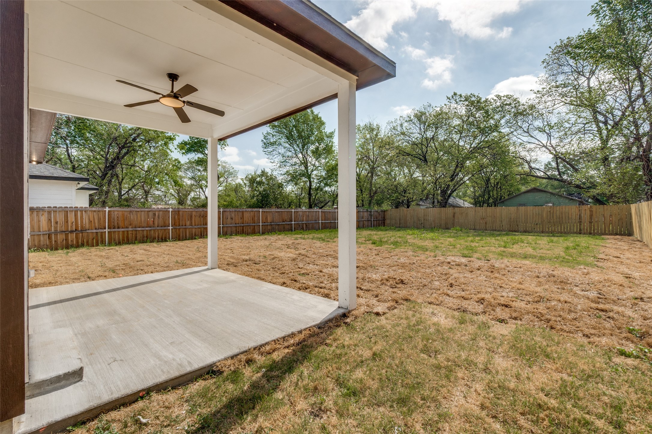 3402 Spring Avenue Dallas TX 75215