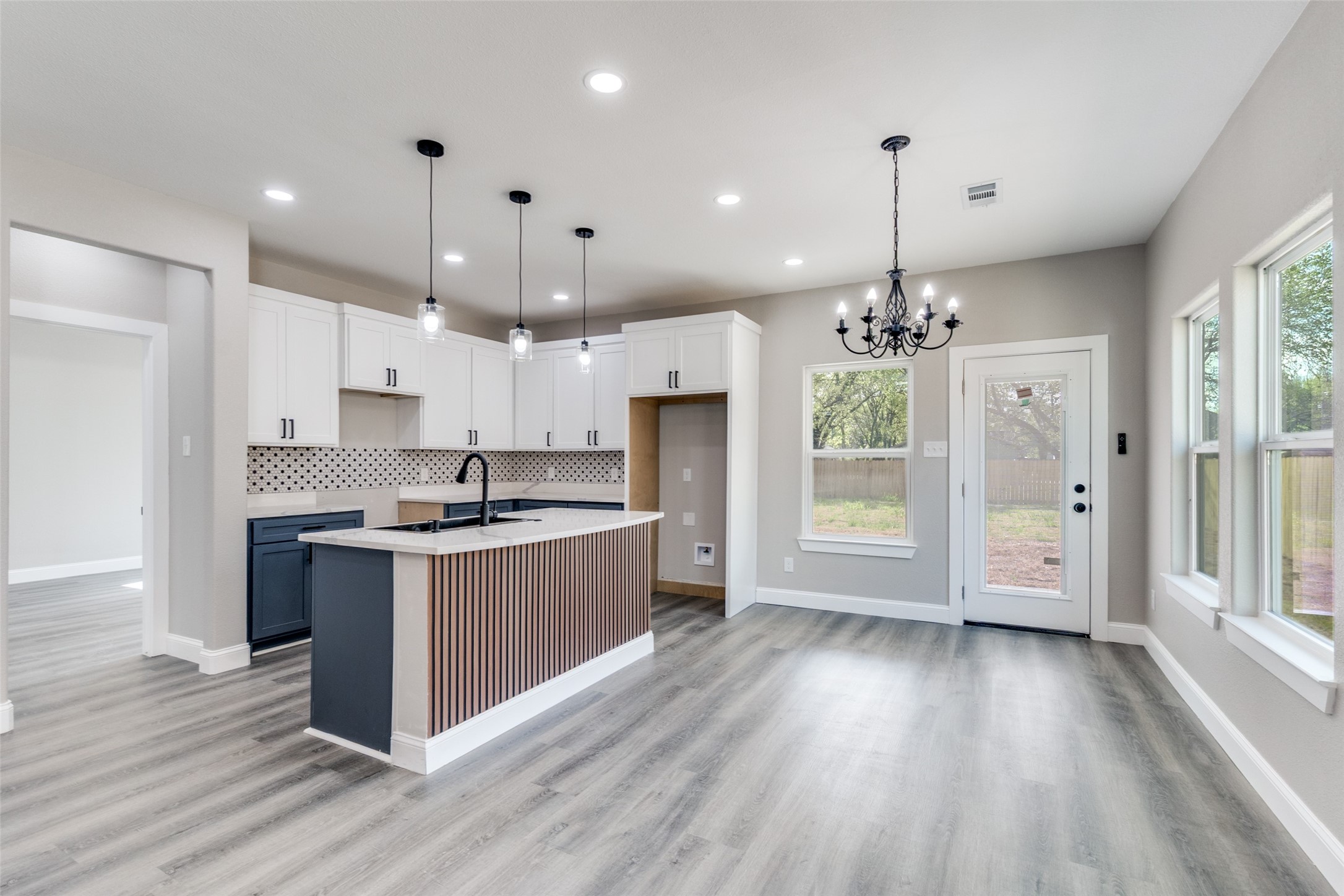 3402 Spring Avenue Dallas TX 75215