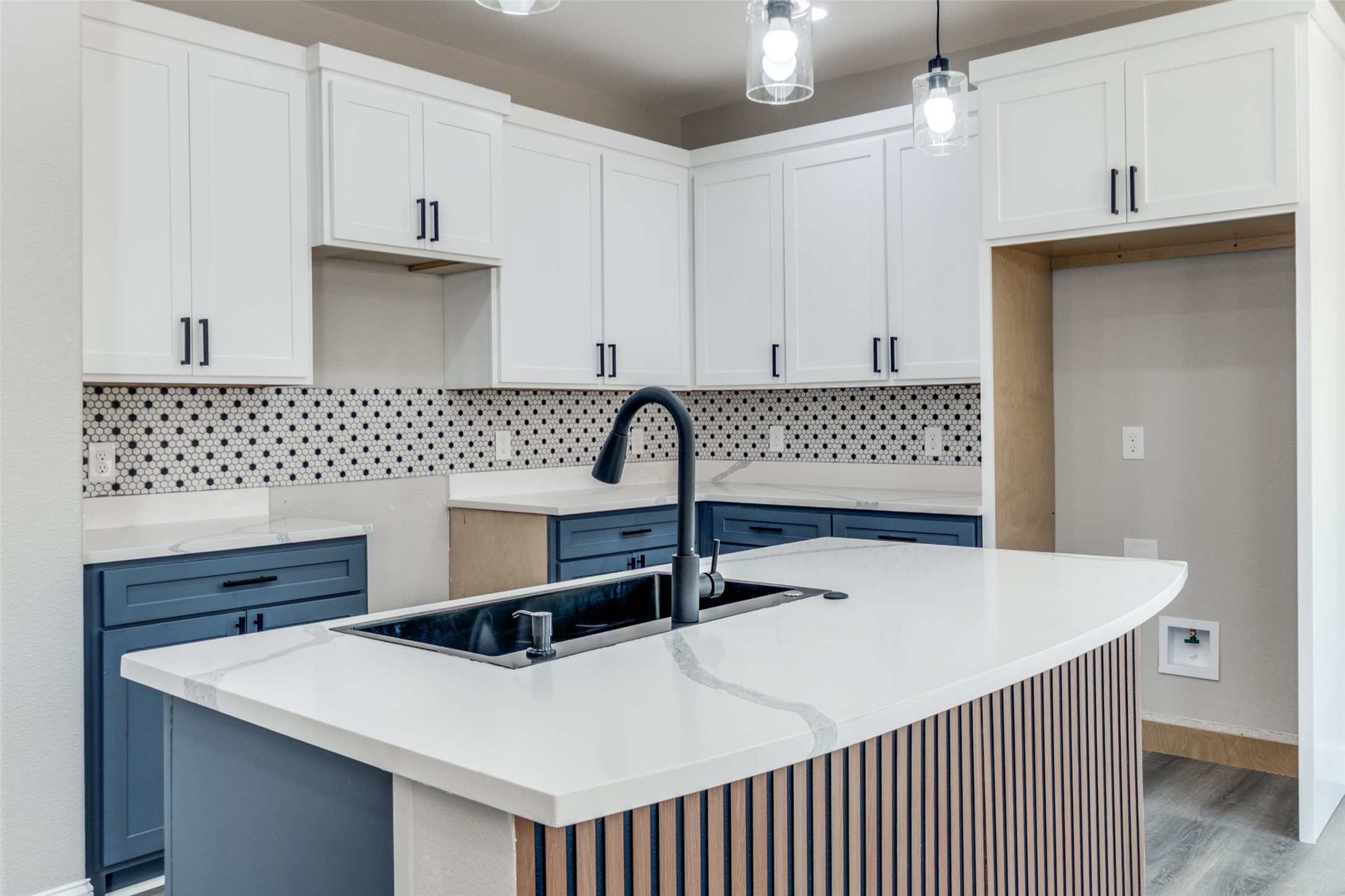 3402 Spring Avenue Dallas TX 75215
