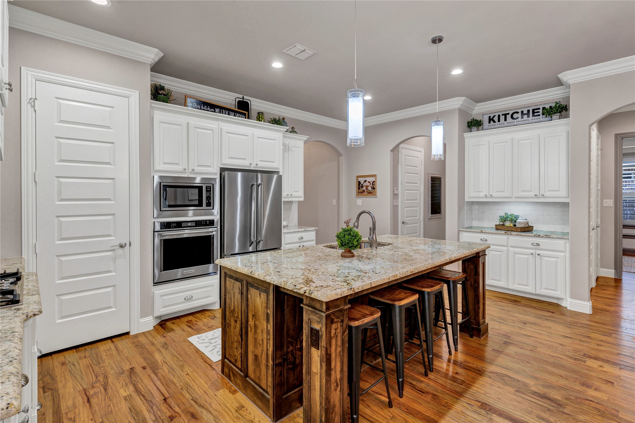 321 Arrowhead Pass Keller TX 76248
