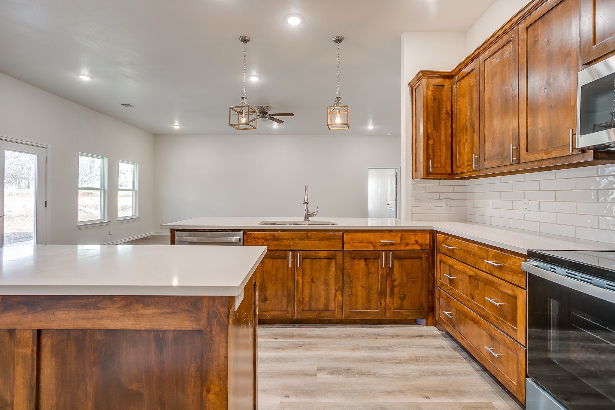 130 Abbott Avenue Covington TX 76636