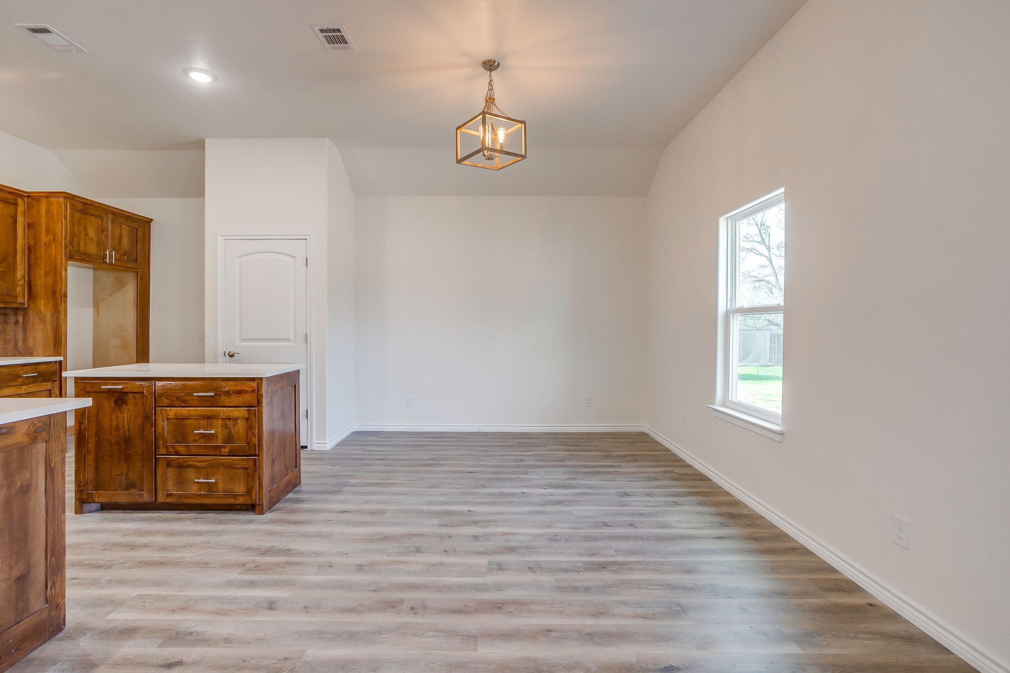 130 Abbott Avenue Covington TX 76636