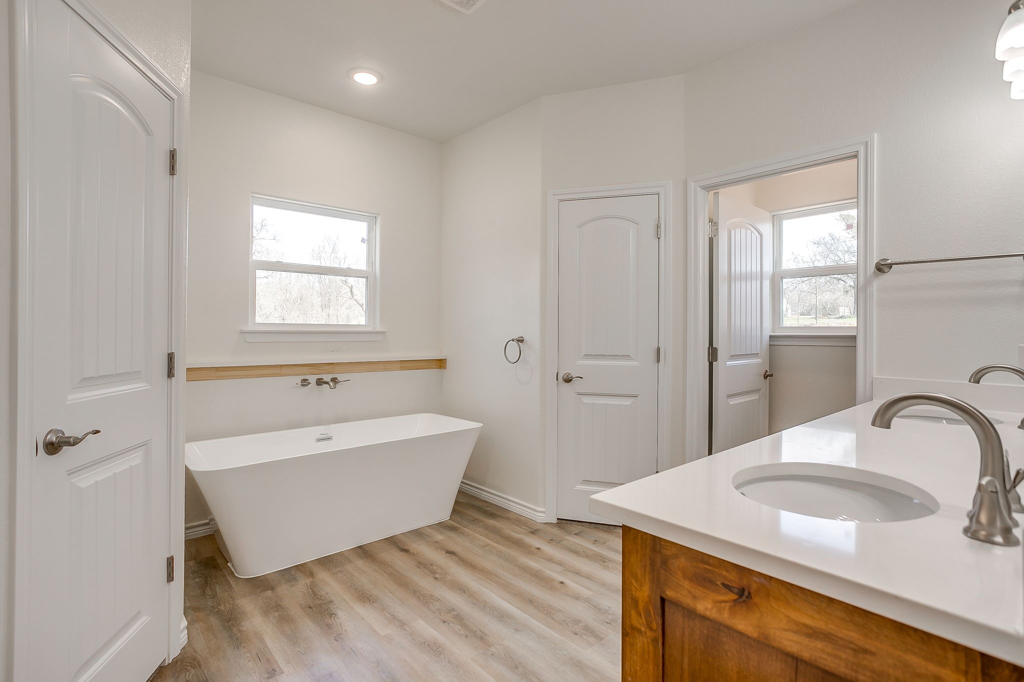 130 Abbott Avenue Covington TX 76636
