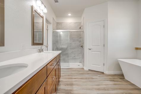 130 Abbott Avenue Covington TX 76636