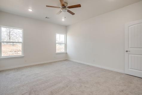 130 Abbott Avenue Covington TX 76636