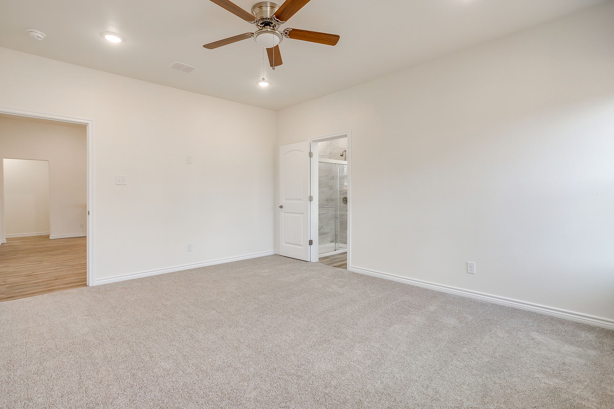 130 Abbott Avenue Covington TX 76636