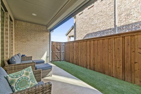 8533 Western The Colony TX 75056