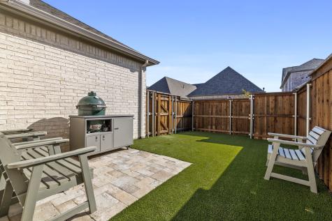 8533 Western The Colony TX 75056