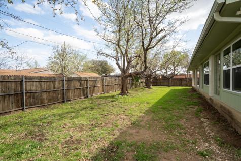 662 Fox Avenue Lewisville TX 75057