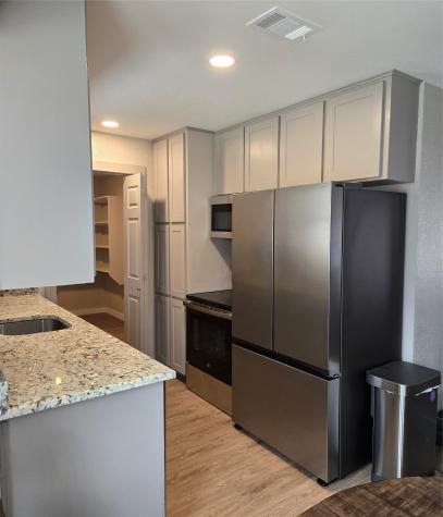 417 Lena Lane Burleson TX 76028