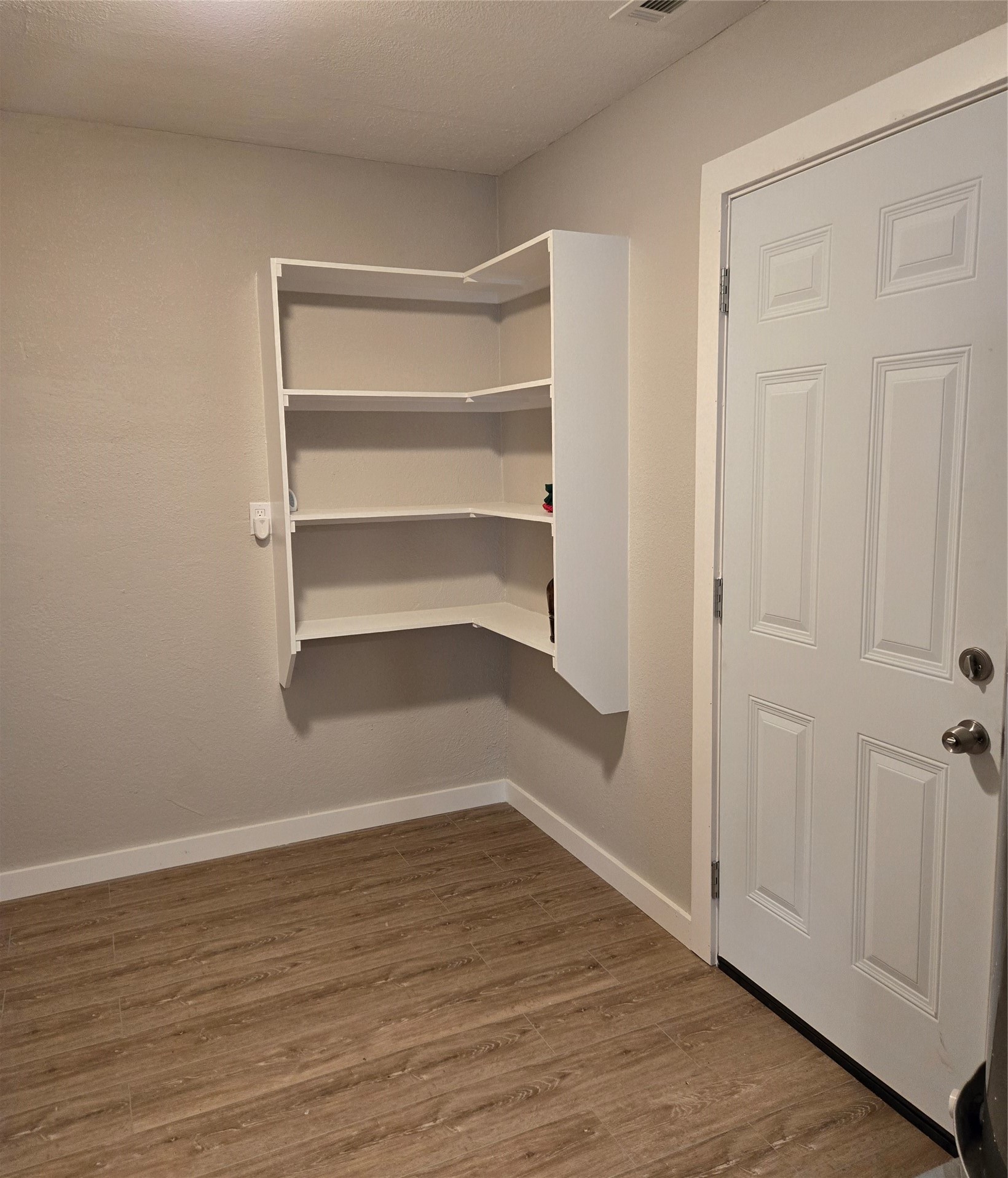 417 Lena Lane Burleson TX 76028