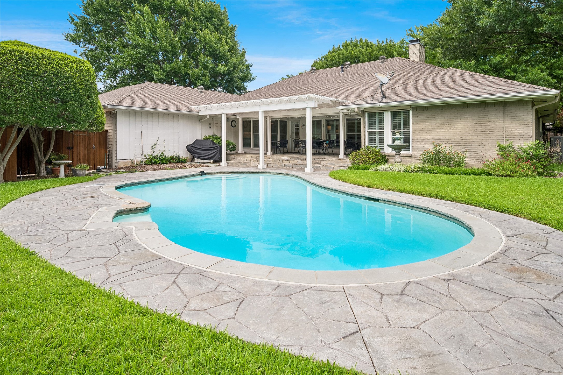 7701 Kilbride Circle Dallas TX 75248