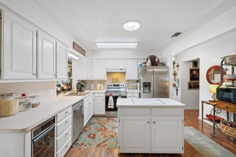 1802 Long Creek Court Granbury TX 76049