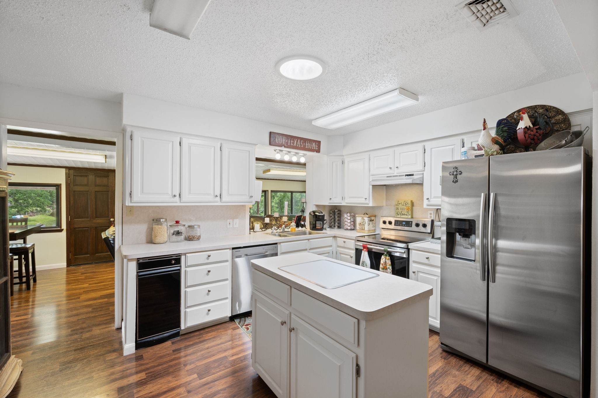 1802 Long Creek Court Granbury TX 76049