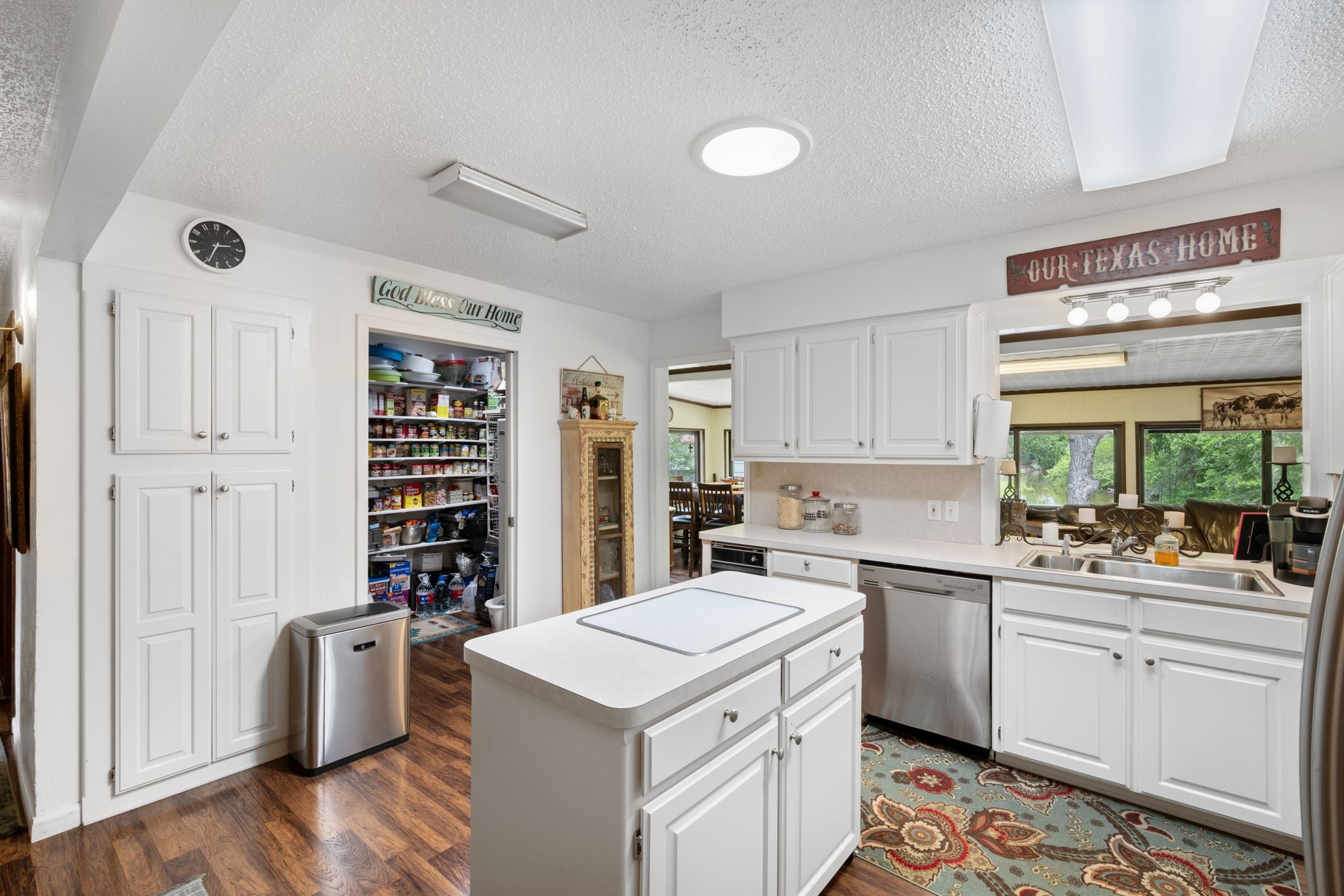 1802 Long Creek Court Granbury TX 76049