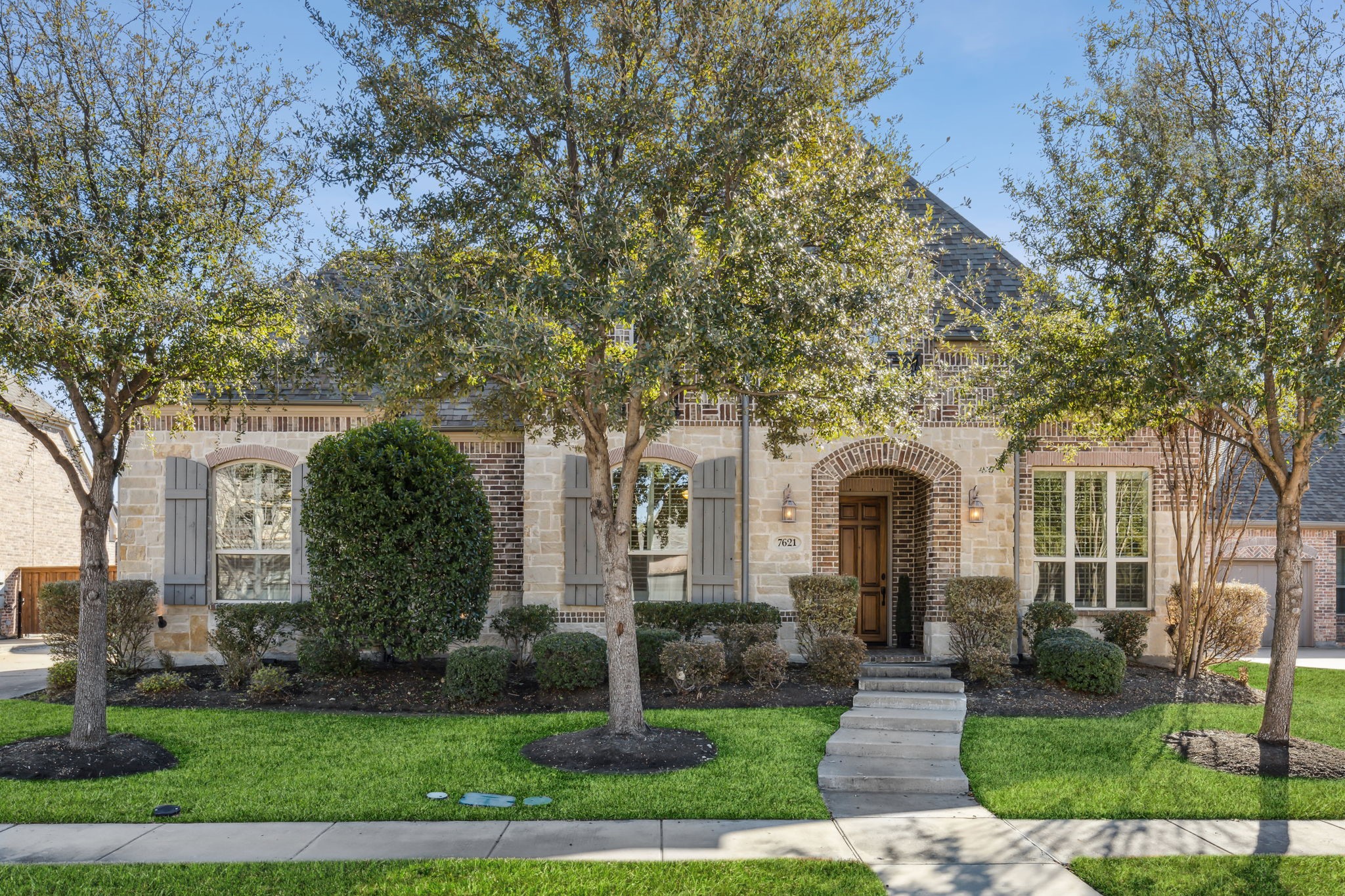 7621 Blackhall The Colony TX 75056