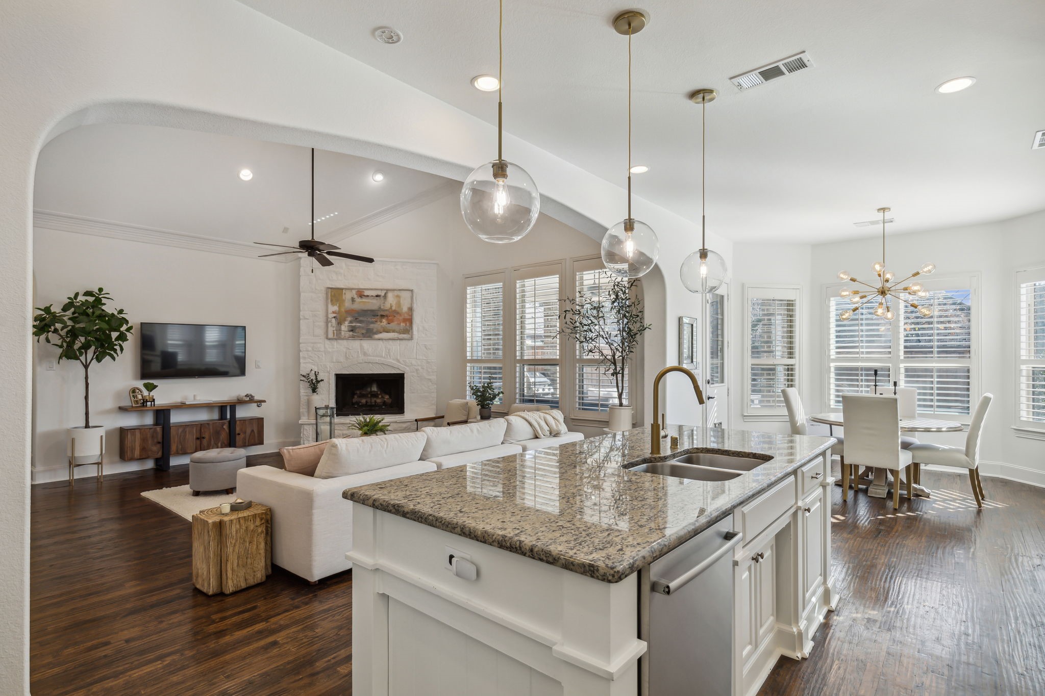 7621 Blackhall The Colony TX 75056