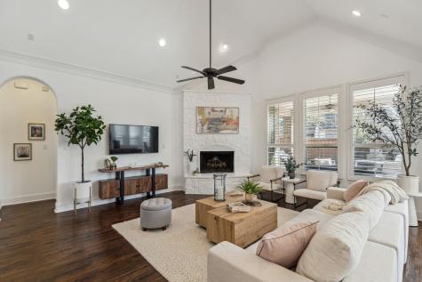7621 Blackhall The Colony TX 75056