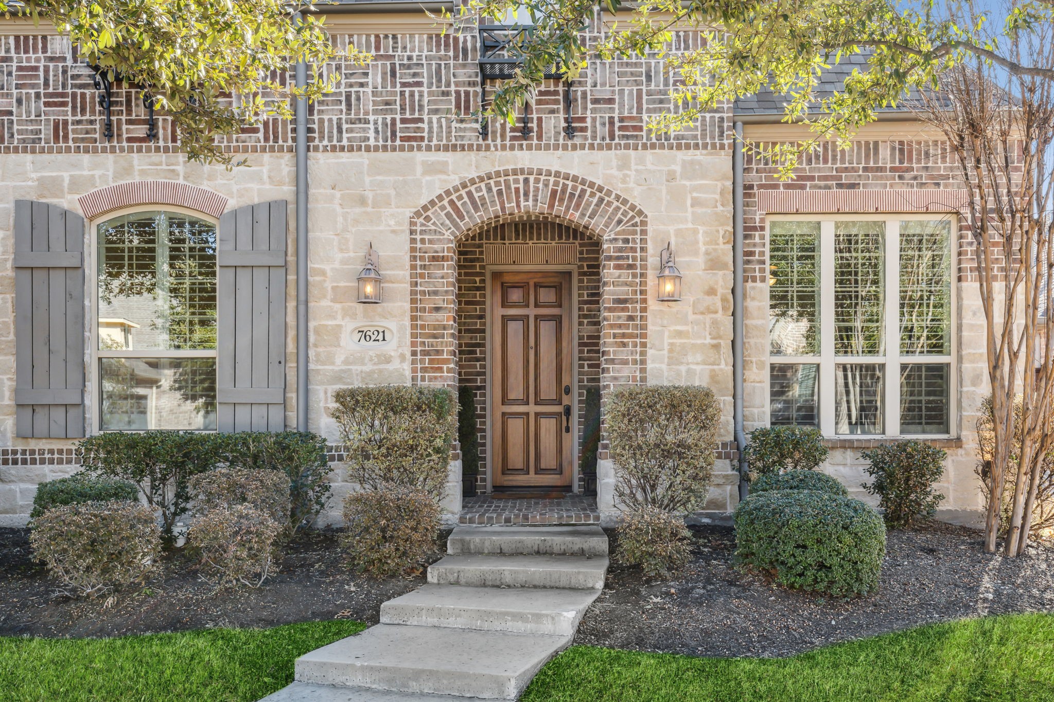 7621 Blackhall The Colony TX 75056