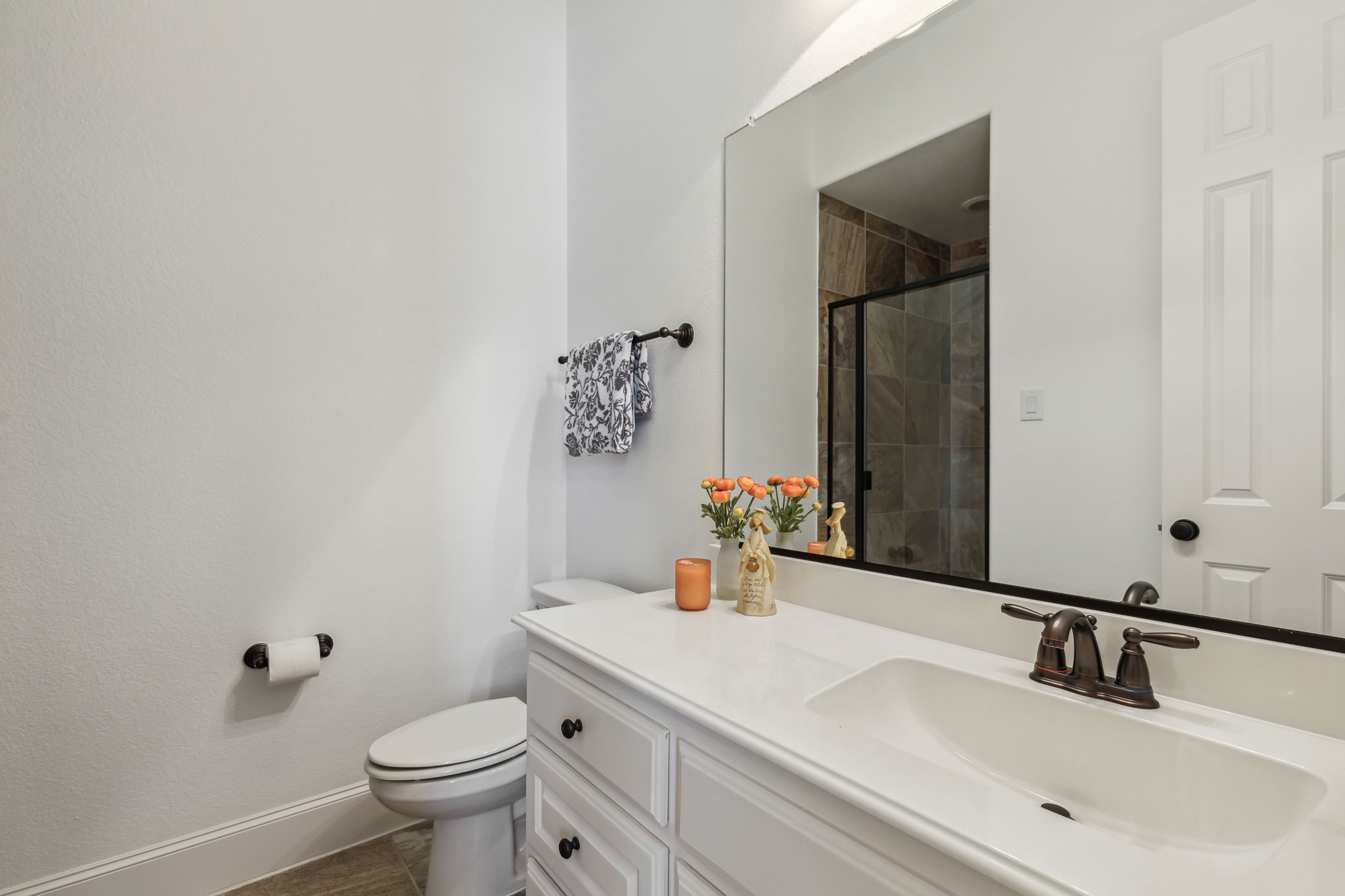 7621 Blackhall The Colony TX 75056