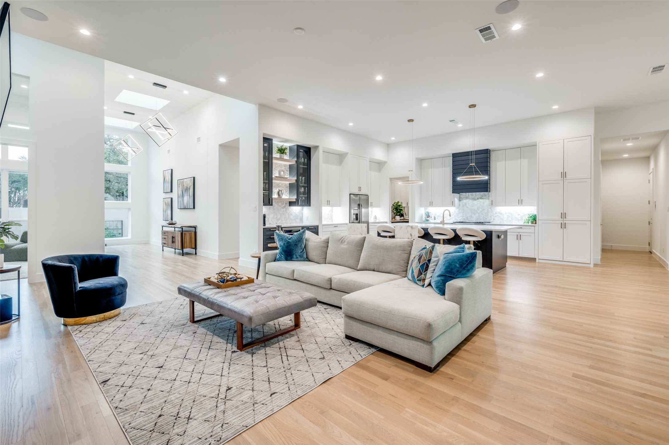 7035 Prestonshire Lane Dallas TX 75225