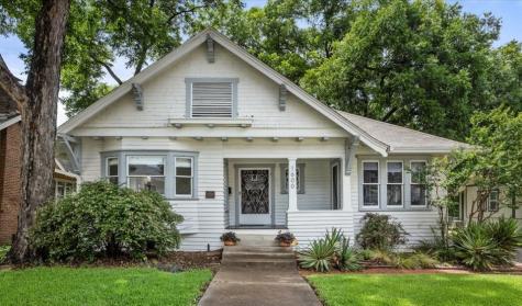 1600 S Adams Street Fort Worth TX 76104