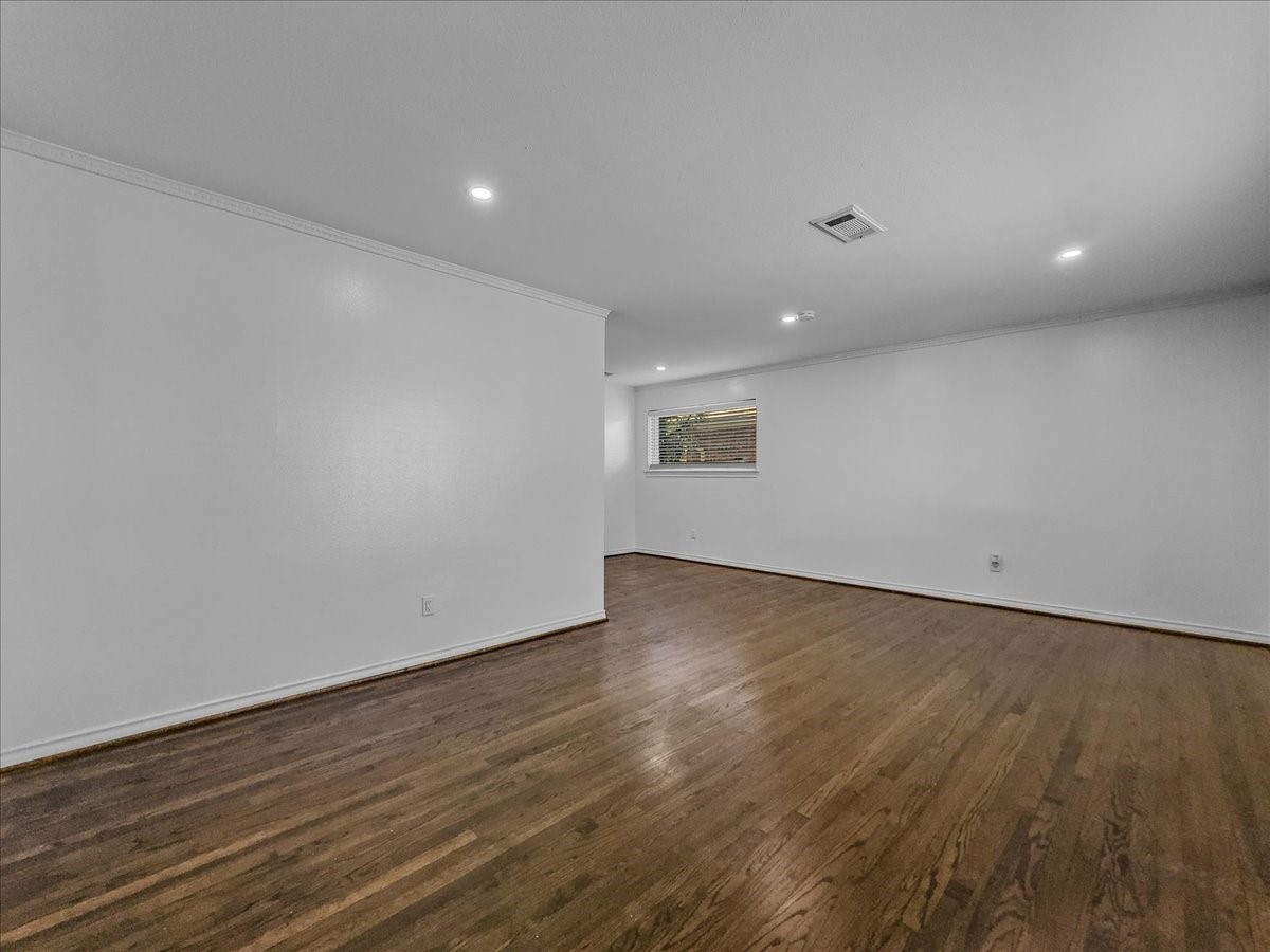 2709 Ripplewood Drive Dallas TX 75228