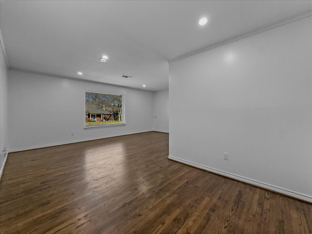 2709 Ripplewood Drive Dallas TX 75228