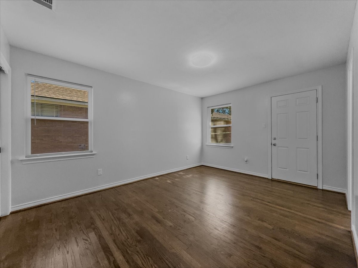 2709 Ripplewood Drive Dallas TX 75228