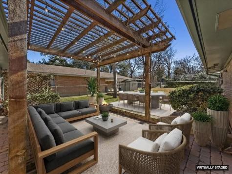 2709 Ripplewood Drive Dallas TX 75228