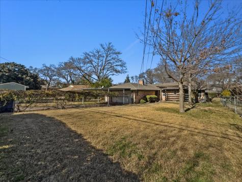 2709 Ripplewood Drive Dallas TX 75228