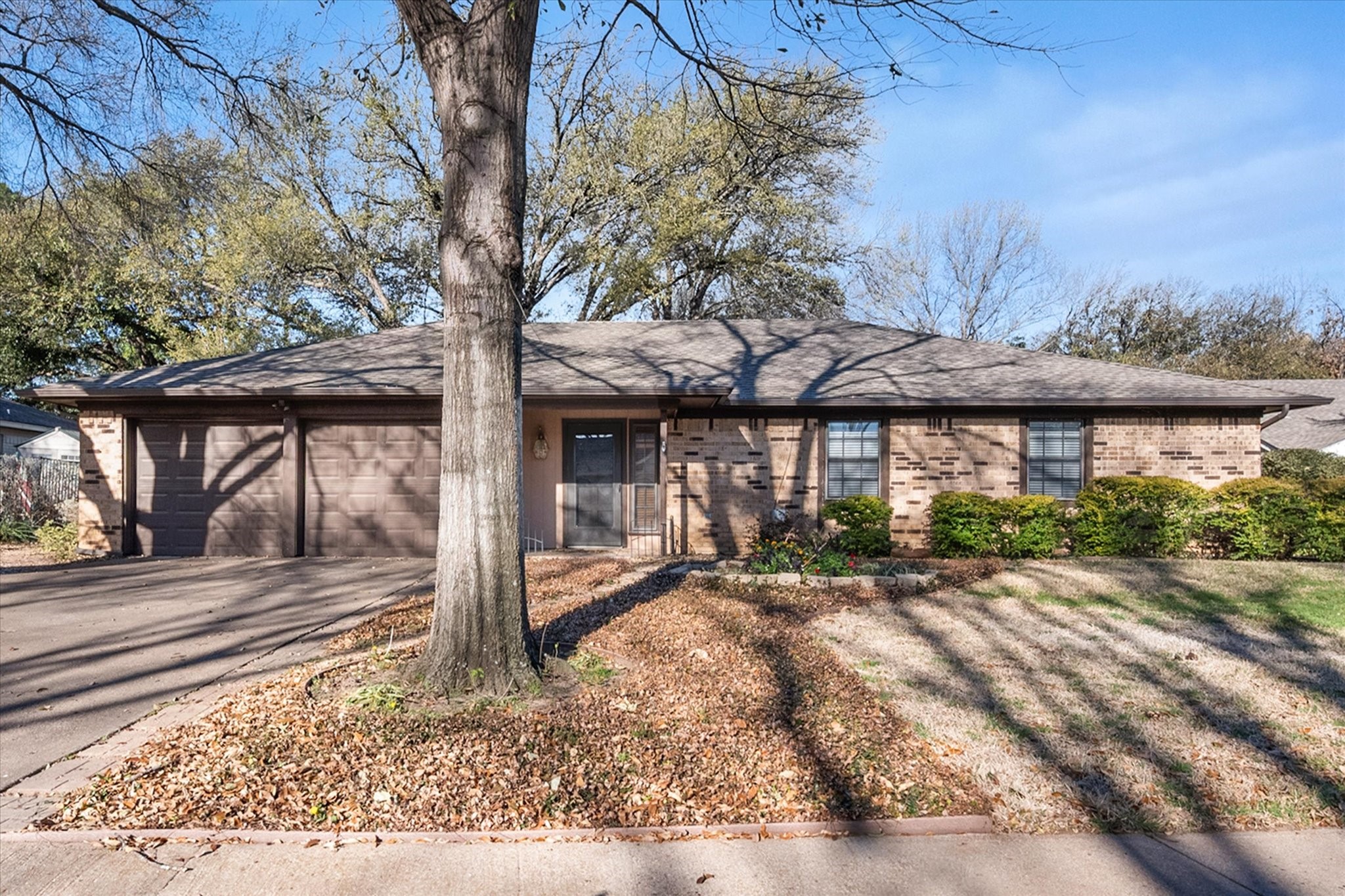 3104 Monties Lane Arlington TX 76015