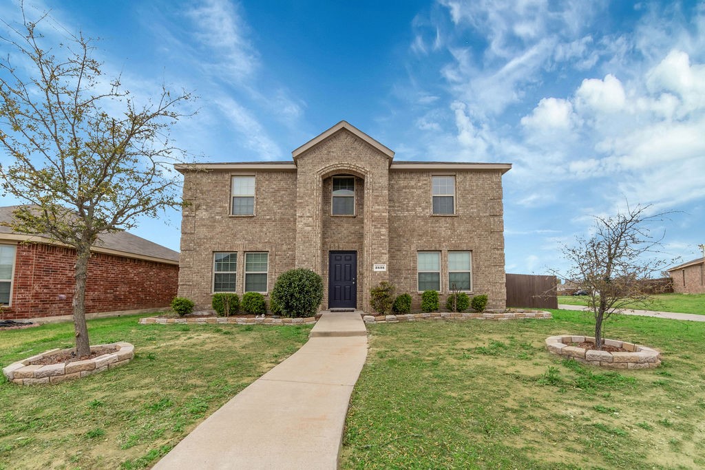 2535 Brentwood Lancaster TX 75134