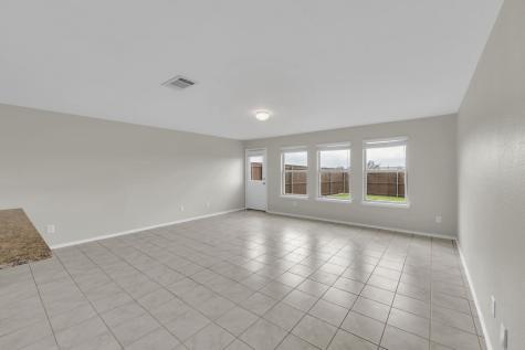 2535 Brentwood Lancaster TX 75134