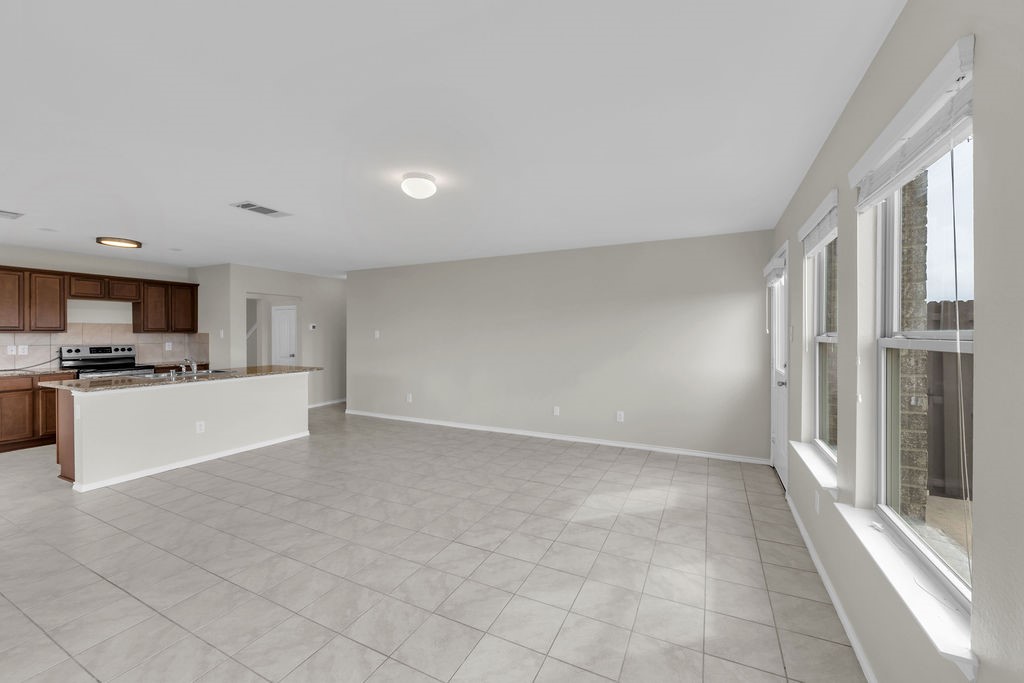 2535 Brentwood Lancaster TX 75134