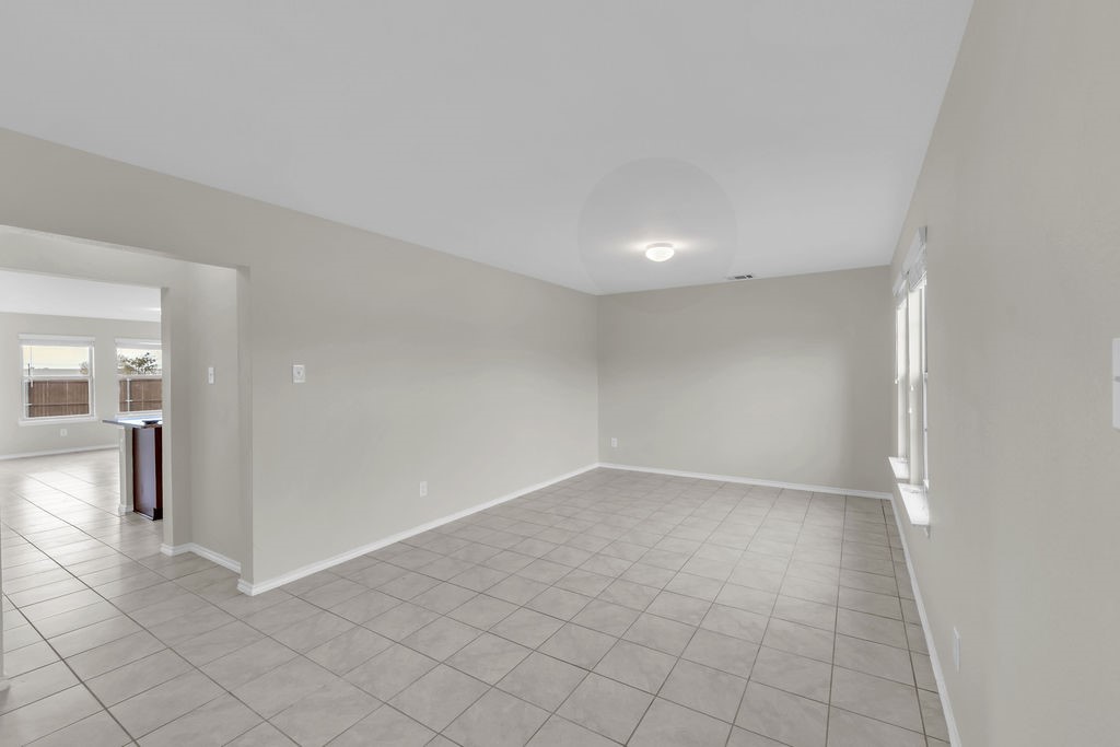 2535 Brentwood Lancaster TX 75134
