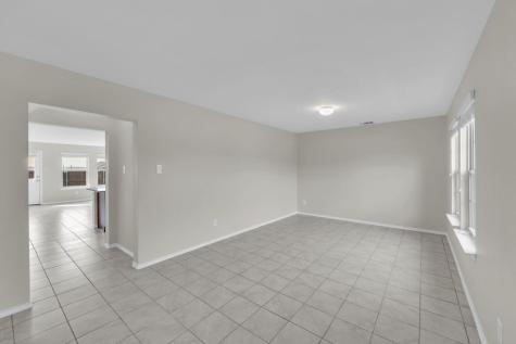2535 Brentwood Lancaster TX 75134