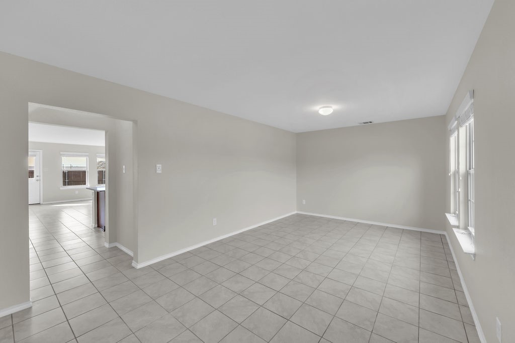 2535 Brentwood Lancaster TX 75134