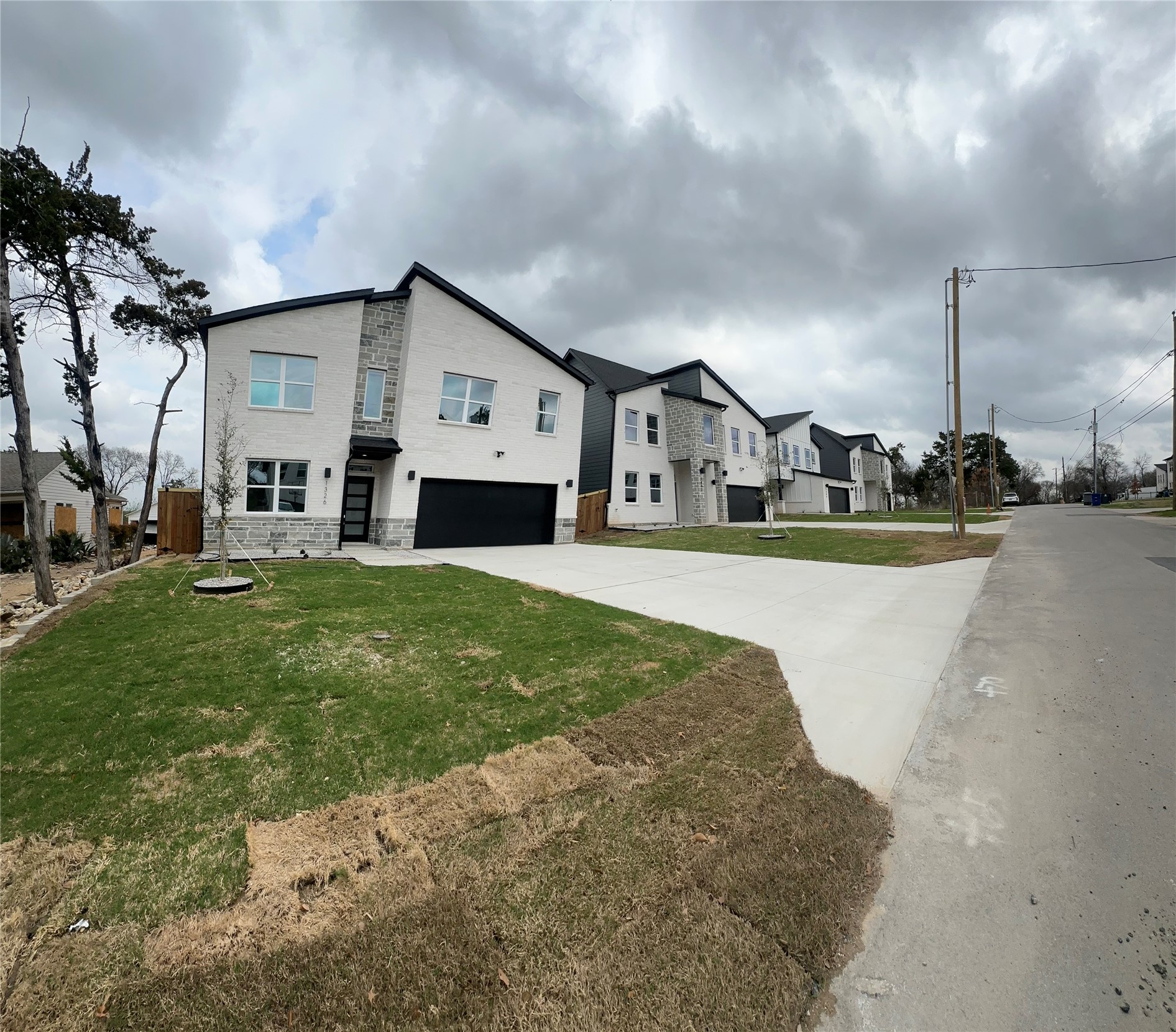 1406 Diceman Avenue Dallas TX 75203
