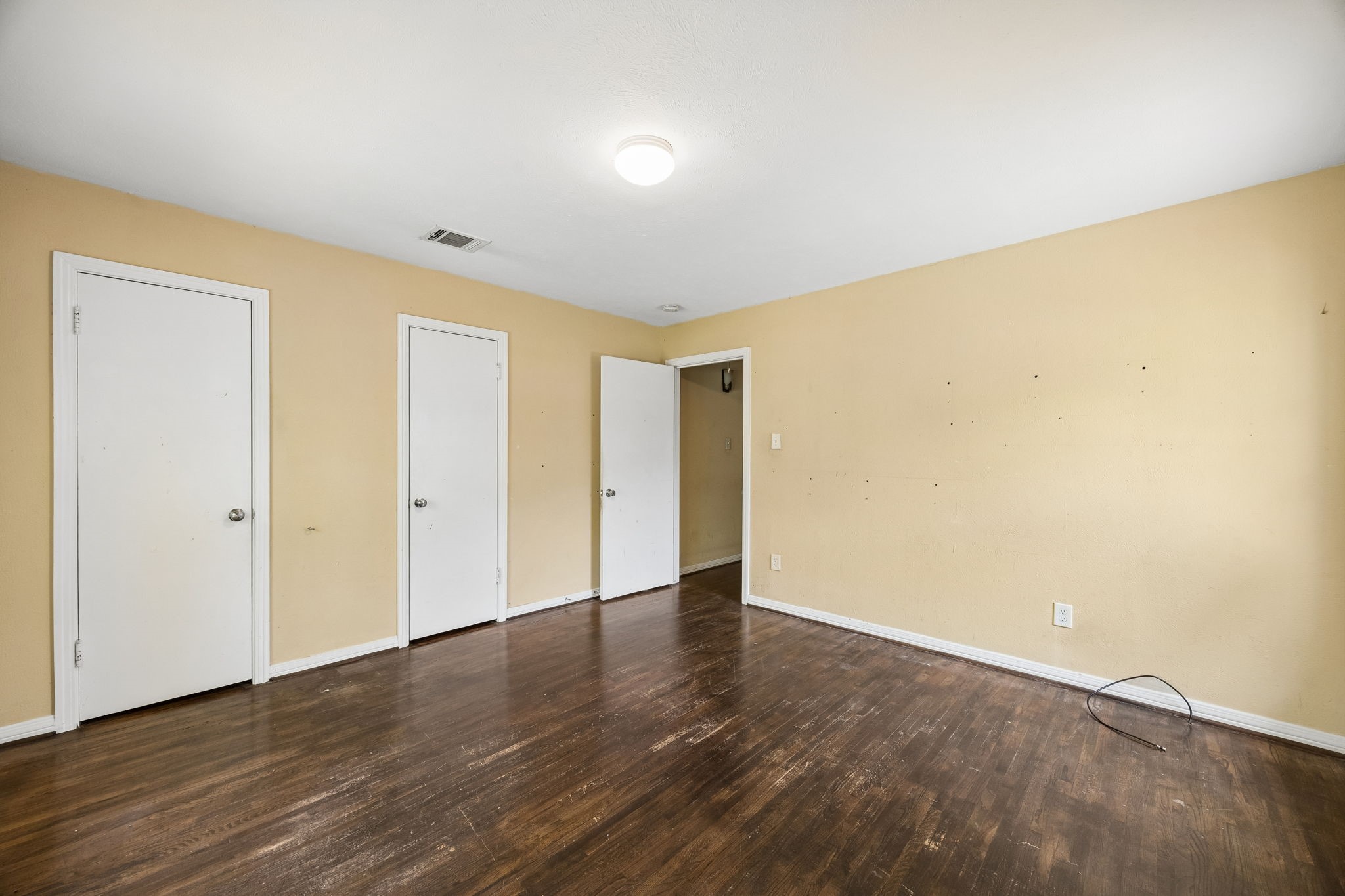 3228 E Perryton Drive Dallas TX 75224