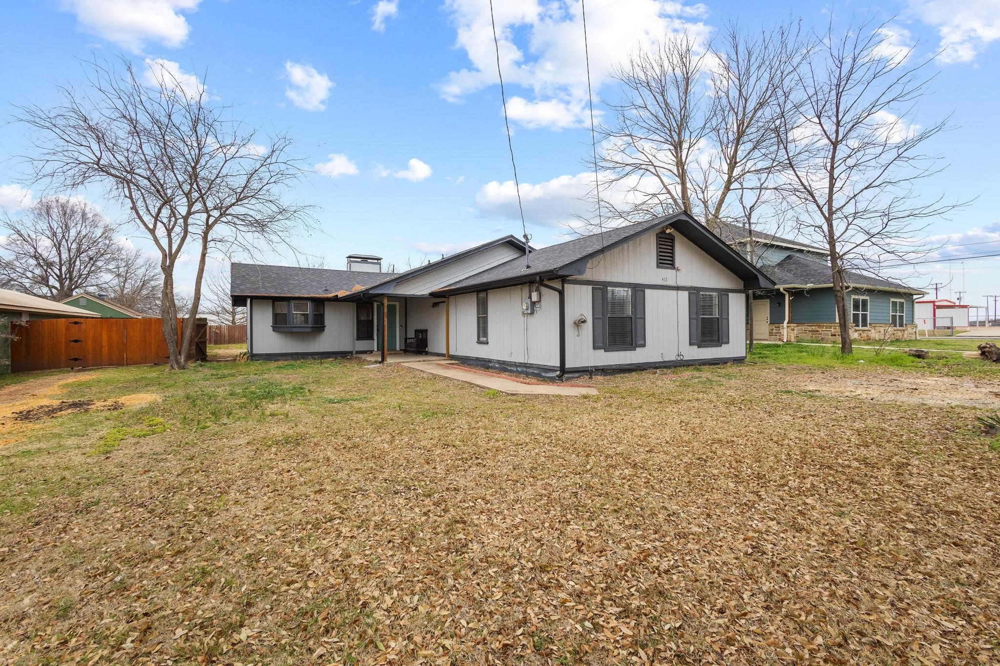 412 Main Street Pottsboro TX 75076