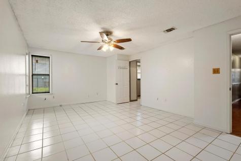 412 Main Street Pottsboro TX 75076