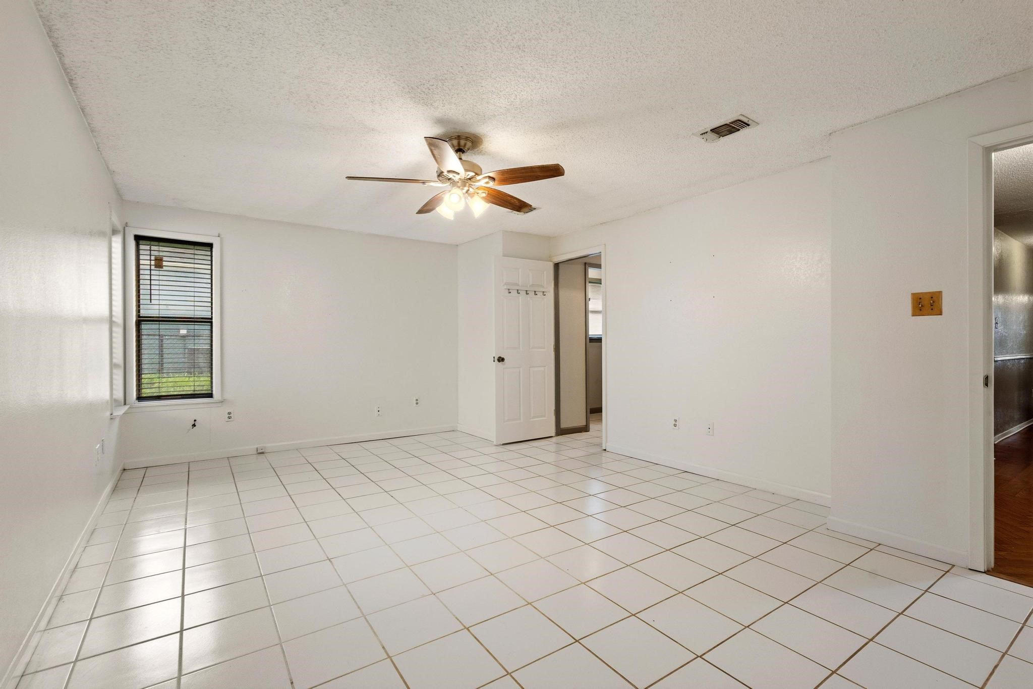 412 Main Street Pottsboro TX 75076