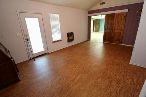 425 Dove Hollow Paris TX 75462