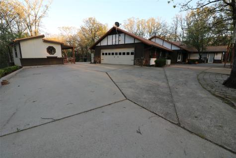 425 Dove Hollow Paris TX 75462